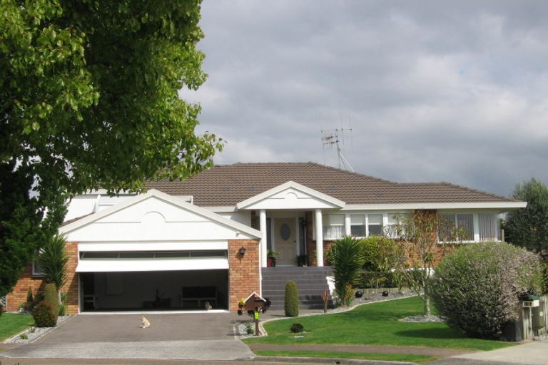 Photo of property in 14 Banksia Dell, Mount Maunganui, 3116