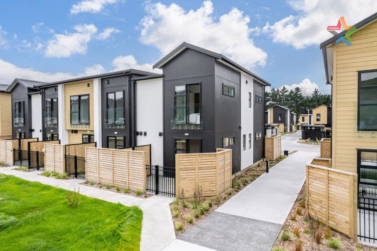 Photo of property in 81 Te Ara O Papatahi, Wainuiomata, Lower Hutt, 5014