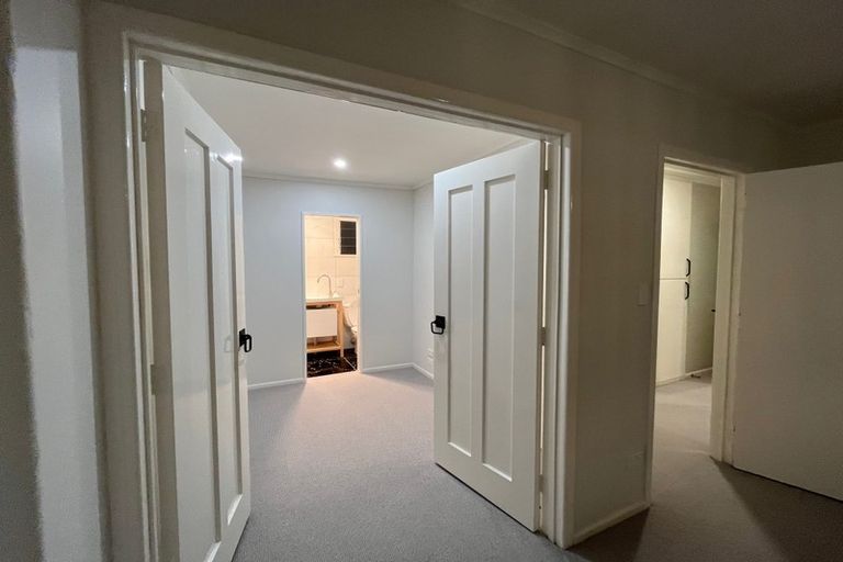 Photo of property in 39 Riverhills Avenue, Pakuranga Heights, Auckland, 2010