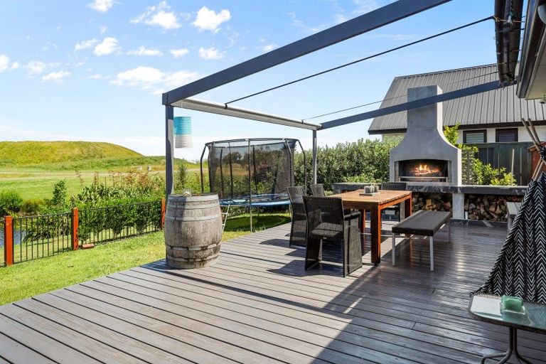 Photo of property in 9 Senecio Way, Papamoa Beach, Papamoa, 3118