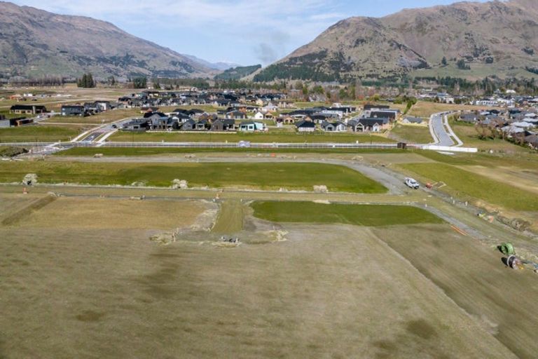 Photo of property in 10 Keown Street, Wanaka, 9305
