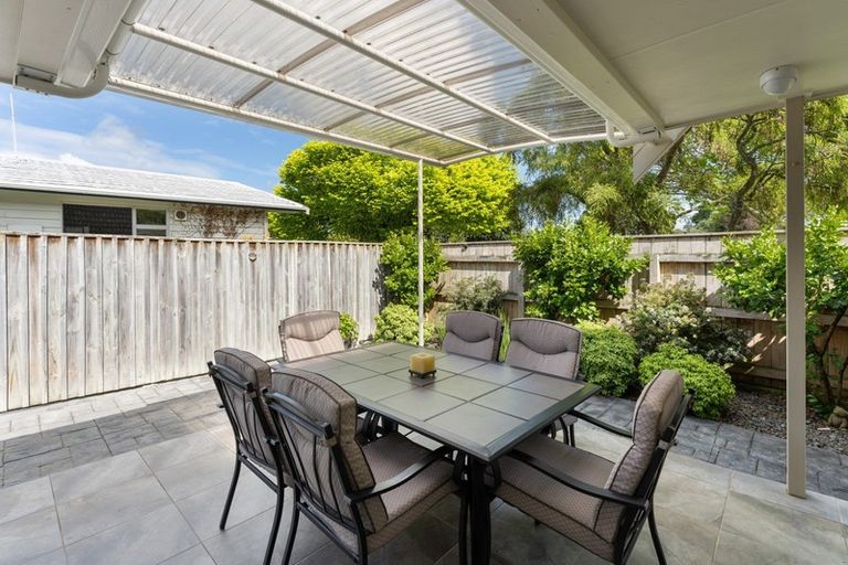 Photo of property in 51 John F Kennedy Drive, Milson, Palmerston North, 4414