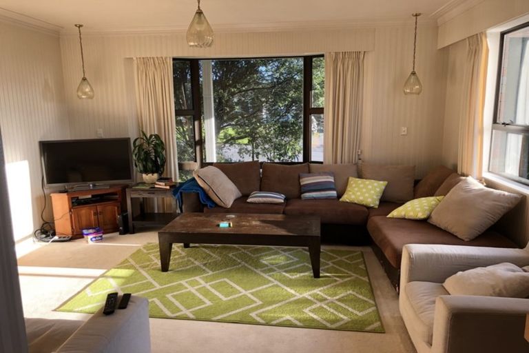 Photo of property in 35 Cromdale Avenue, Highland Park, Auckland, 2010
