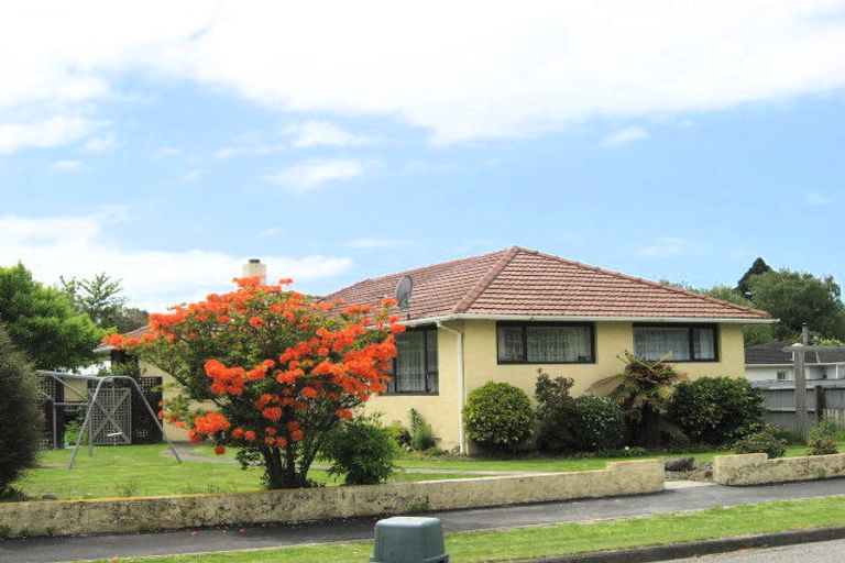 Photo of property in 16 Cressy Avenue, Kaiapoi, 7630