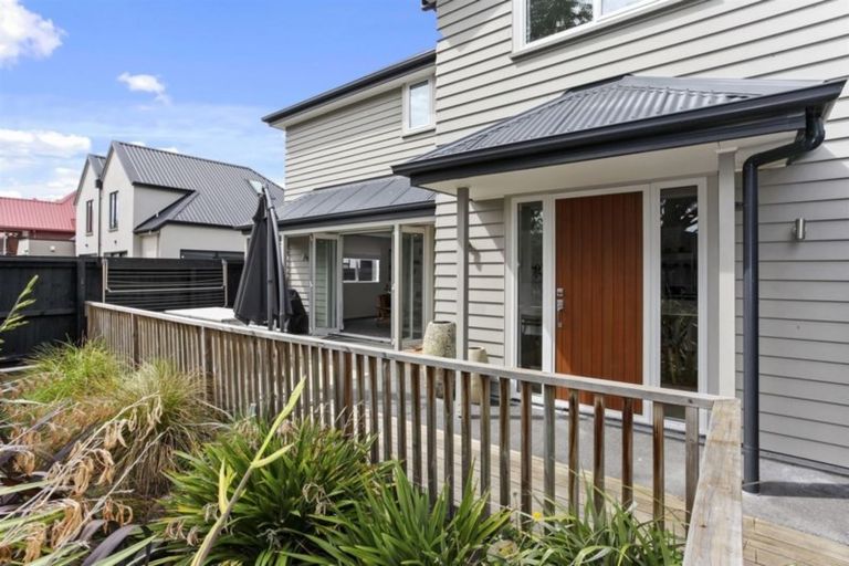 Photo of property in 1/24 Eversleigh Street, St Albans, Christchurch, 8014