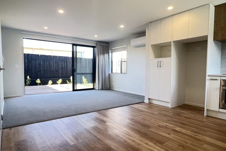 Photo of property in 10/9 Marcroft Street, Woolston, Christchurch, 8062