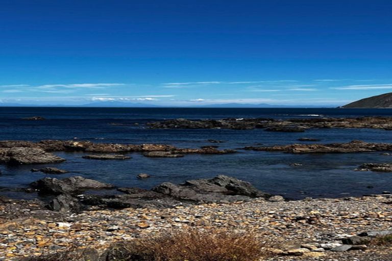 Photo of property in 1/410 The Esplanade, Island Bay, Wellington, 6023