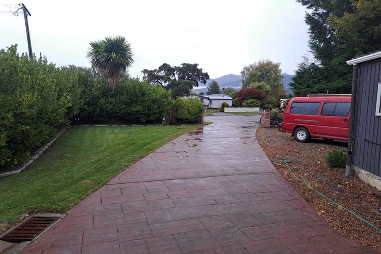 Photo of property in 30 Gunn Street, Te Anau, 9600