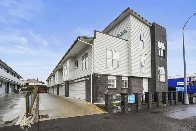 Photo of property in 3u3 Somerset Street, Frankton, Hamilton, 3204