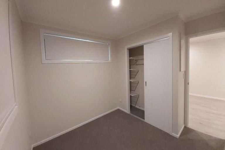 Photo of property in 20 Ridgeview Close, Red Beach, 0932