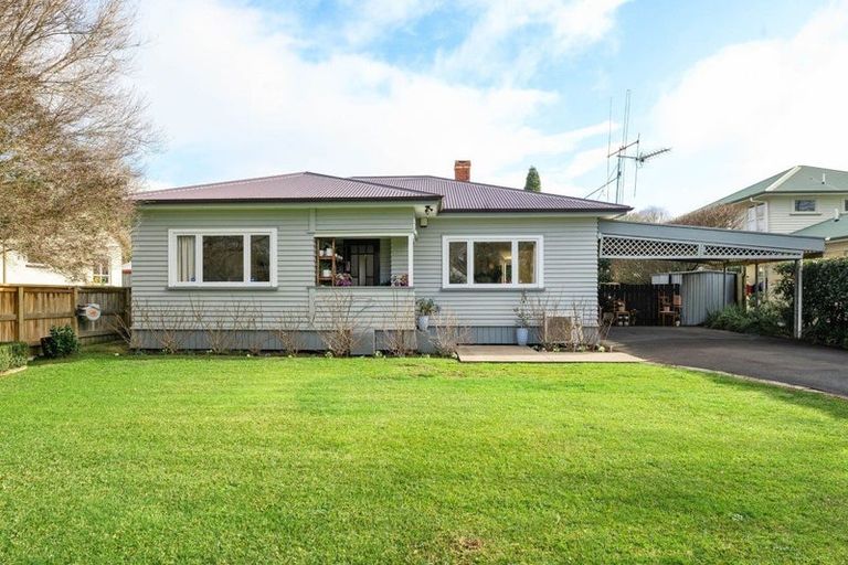 Photo of property in 25 Casey Avenue, Fairfield, Hamilton, 3214