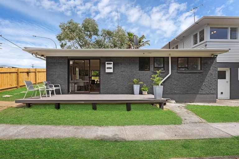 Photo of property in 1/10 Mildmay Road, Henderson, Auckland, 0610