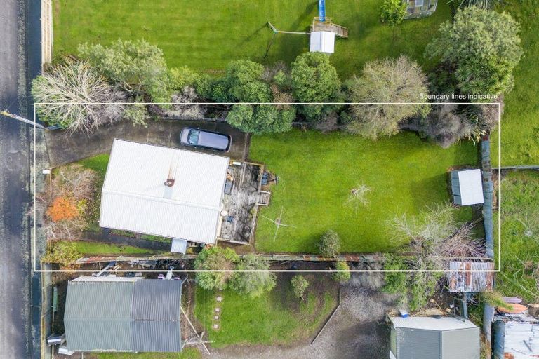 Photo of property in 70 Bibby Street, Waipawa, 4210