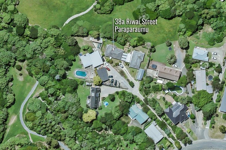 Photo of property in 38a Riwai Street, Paraparaumu, 5032