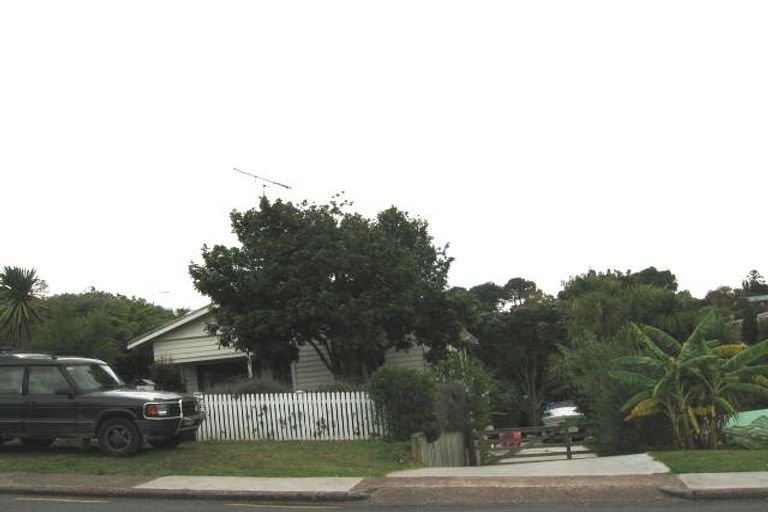 Photo of property in 45 Glamorgan Drive, Torbay, Auckland, 0630