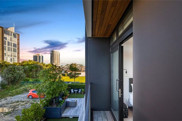 Photo of property in Frank Sargeson Apts, 103/80 Anzac Street, Takapuna, Auckland, 0622