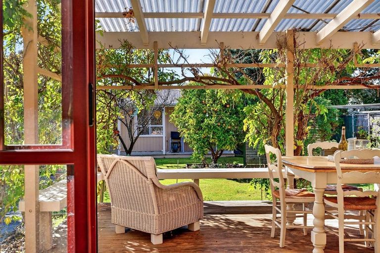Photo of property in 33 Venice Street, Martinborough, 5711