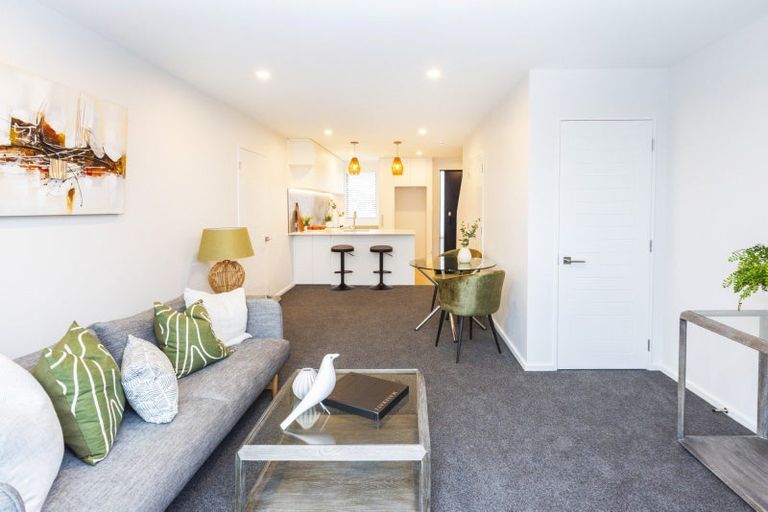 Photo of property in 35 Seymour Street, Hornby, Christchurch, 8042