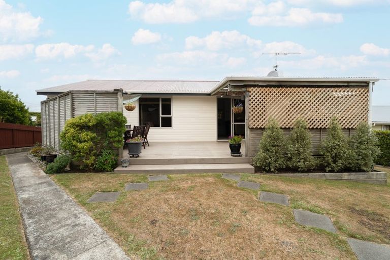 Photo of property in 9 Arero Place, Titahi Bay, Porirua, 5022