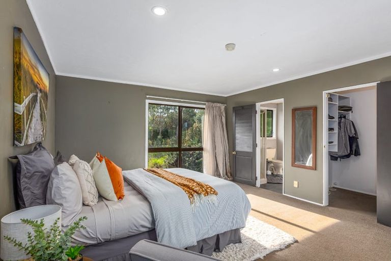 Photo of property in 14 Staysail Place, Whitby, Porirua, 5024