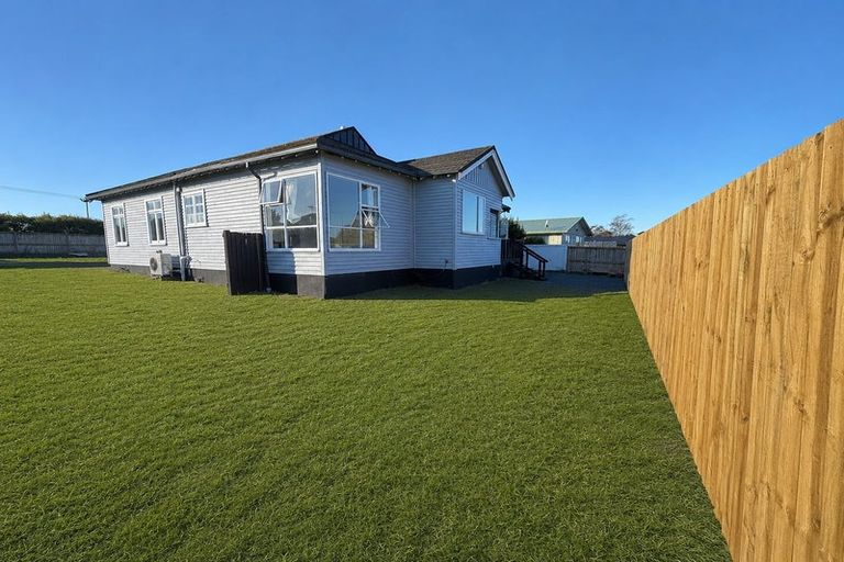 Photo of property in 28 King Street, Coalgate, 7673