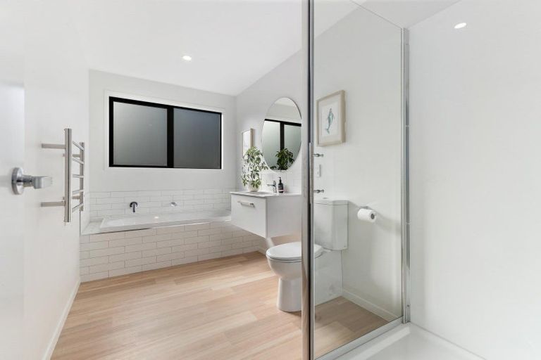 Photo of property in 64 Muster Road, Jacks Point, 9371