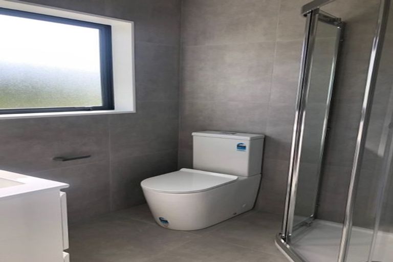 Photo of property in 106 Top Road, Dairy Flat, 0792