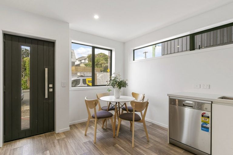 Photo of property in 96u4 Washington Avenue, Brooklyn, Wellington, 6021