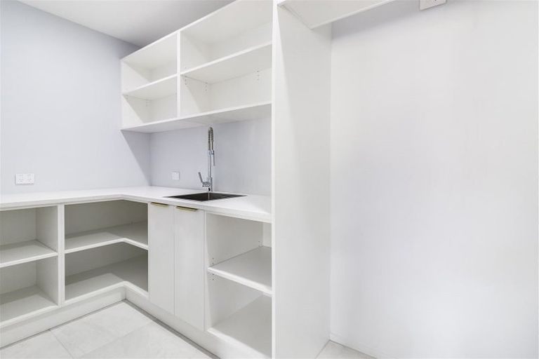 Photo of property in 15 Fountain Place, Rolleston, 7614