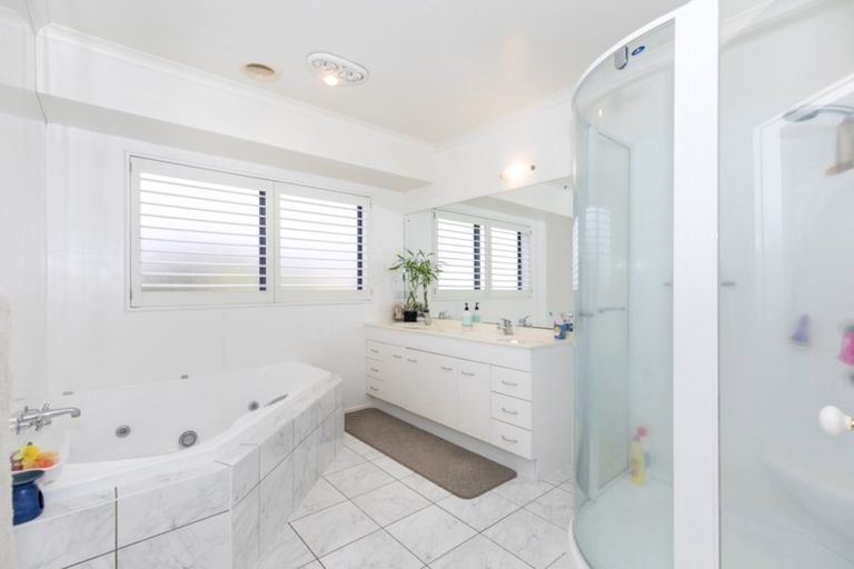 Photo of property in 16 Friesian Place, Grandview Heights, Hamilton, 3200