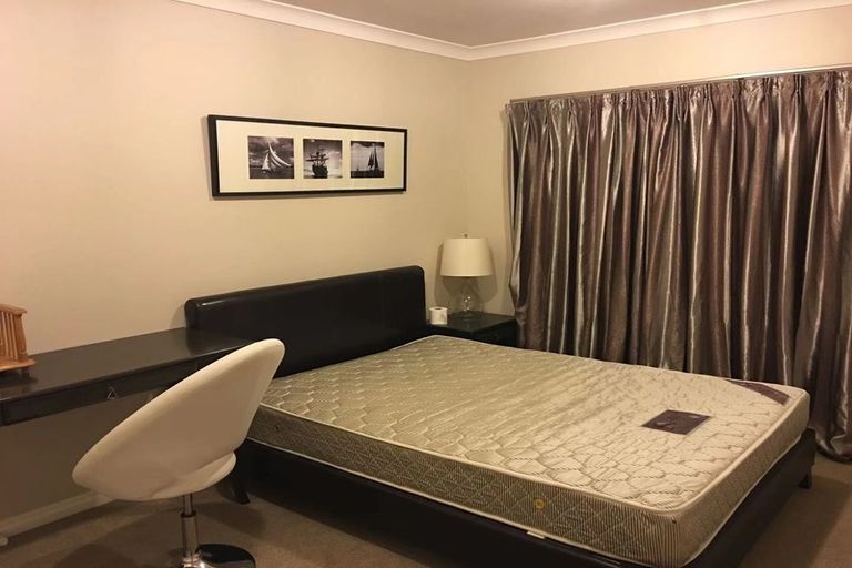 Photo of property in 35 Helvetia Drive, Browns Bay, Auckland, 0630