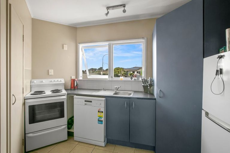 Photo of property in 4/184 Powderham Street, New Plymouth, 4310