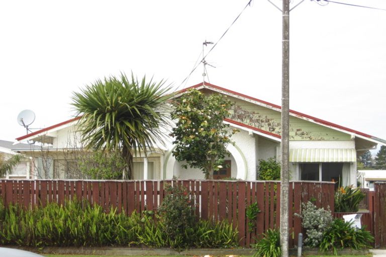 Photo of property in 268b Courtenay Street, Strandon, New Plymouth, 4312
