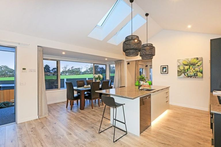 Photo of property in 143 Arataki Road, Havelock North, 4130