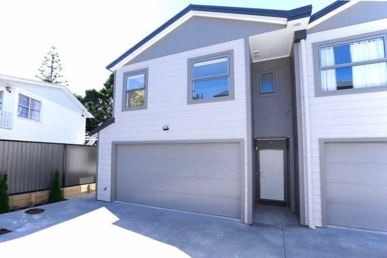 Photo of property in 42u3 Charlemont Street, Whitiora, Hamilton, 3200