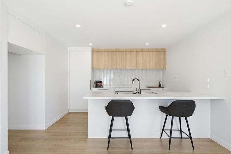 Photo of property in 2/11 Landing Road, Whakatane, 3120