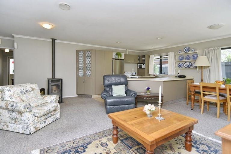 Photo of property in 17v Matawai Close, Rangiora, 7400