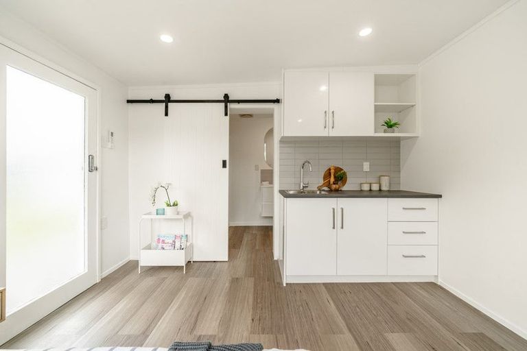 Photo of property in 4 Routley Crescent, Elderslea, Upper Hutt, 5018