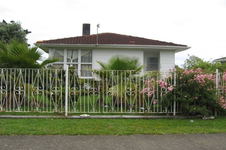 Photo of property in 14 Solent Street, Mangere, Auckland, 2022