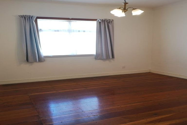 Photo of property in 132 Brougham Street, Mount Victoria, Wellington, 6011