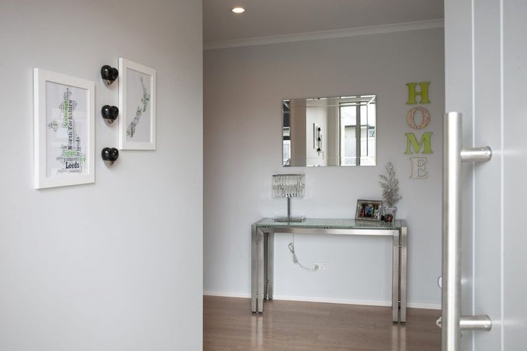 Photo of property in 11b Isobel Hodgson Drive, Cambridge, 3434