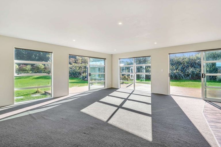 Photo of property in 3 Mowhia Grove, Waitarere, Levin, 5510