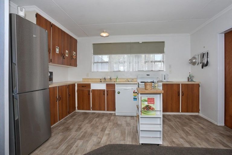 Photo of property in 36 Criterion Street, Bulls, 4818