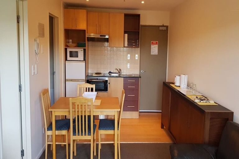 Photo of property in 4j/17 Crown Lynn Place, New Lynn, Auckland, 0600