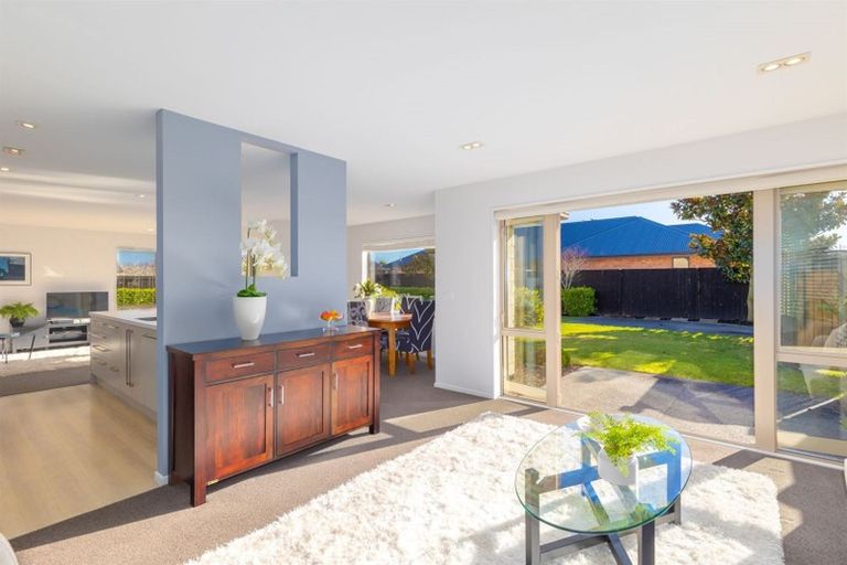 Photo of property in 14 Stationmasters Way, Prebbleton, 7604