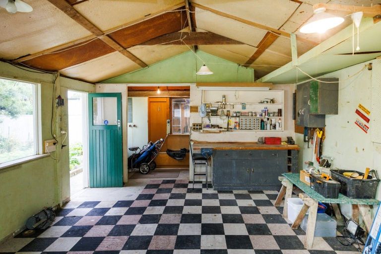 Photo of property in 4 Duna Place, Takaro, Palmerston North, 4412