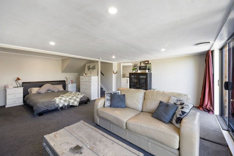 Photo of property in 65 Campbell Street, Leamington, Cambridge, 3432