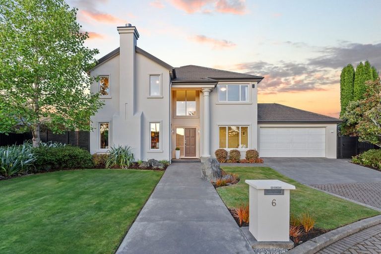 Photo of property in 6 June Gardens, Northwood, Christchurch, 8051