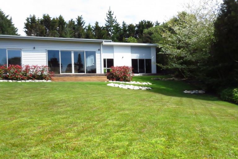 Photo of property in 1 Lakeside Terrace, Westport, 7892