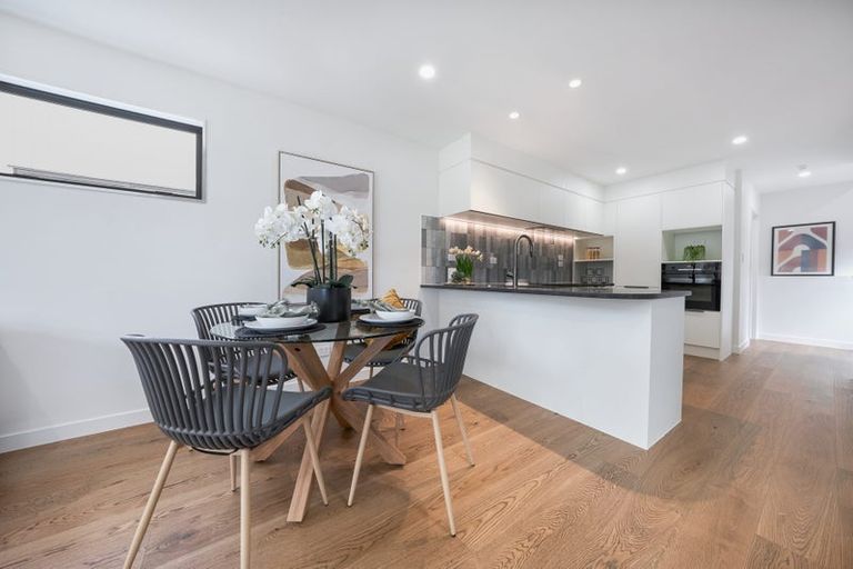 Photo of property in 23a Caribbean Drive, Unsworth Heights, Auckland, 0632